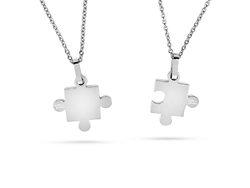 Collana con puzzle per coppia con incisione personalizzata per lato Collana con puzzle per coppia con incisione personalizzata per lato