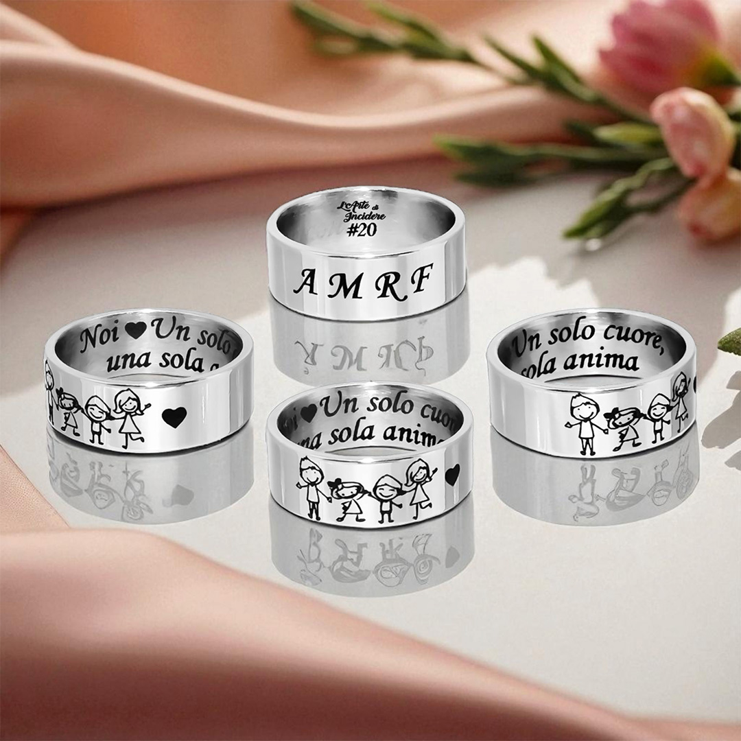 Anello Famiglia Personalizzato con Dedica Particolare Anello Famiglia Personalizzato con Dedica Particolare