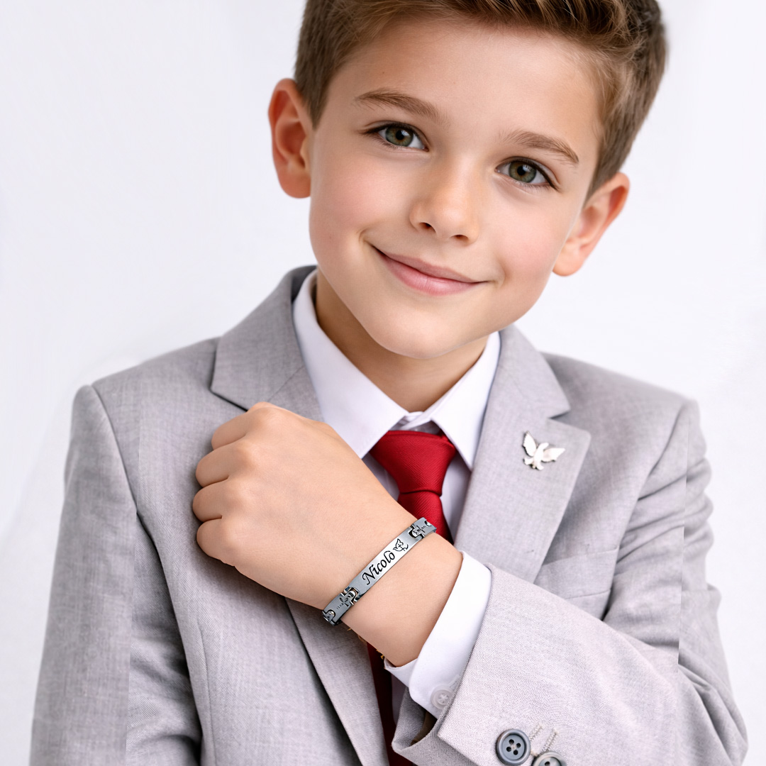 Bracciale Cresima Maschio con Incisione Personalizzata Indossato