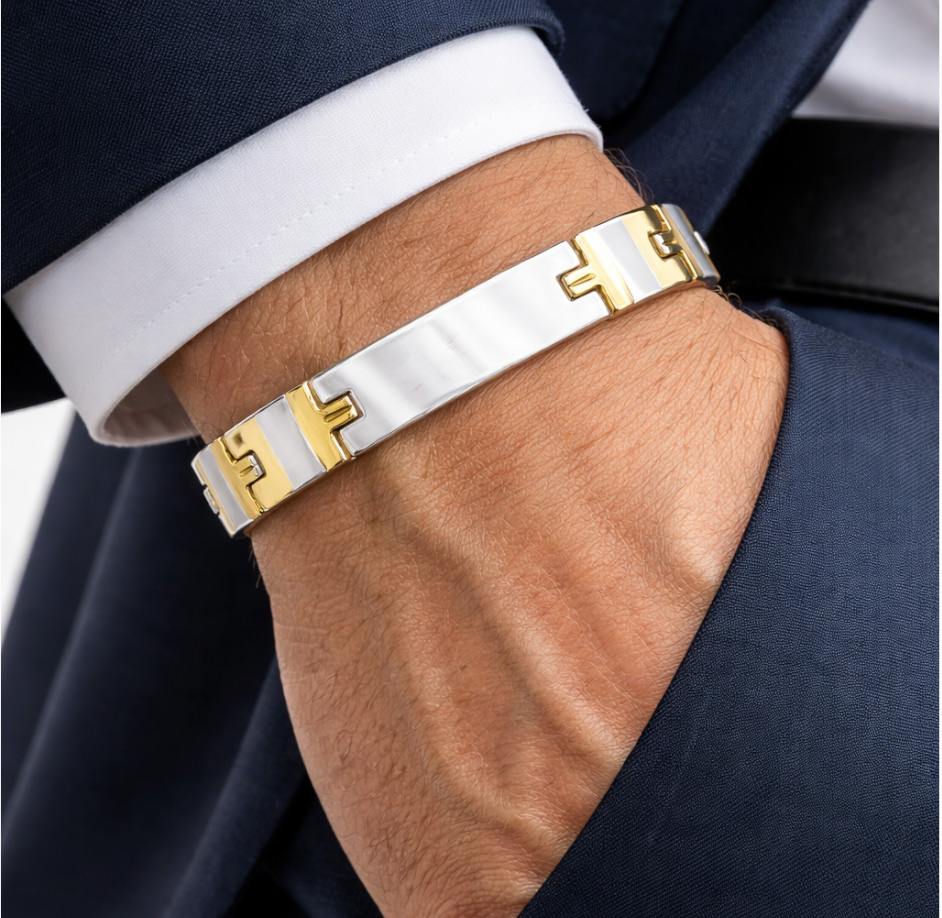 Bracciale per Uomo Ampio Bicolore Personalizzato Indossato