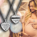 Collana per mamma incinta con cuore incisione personalizzata con 1 battito e dedica