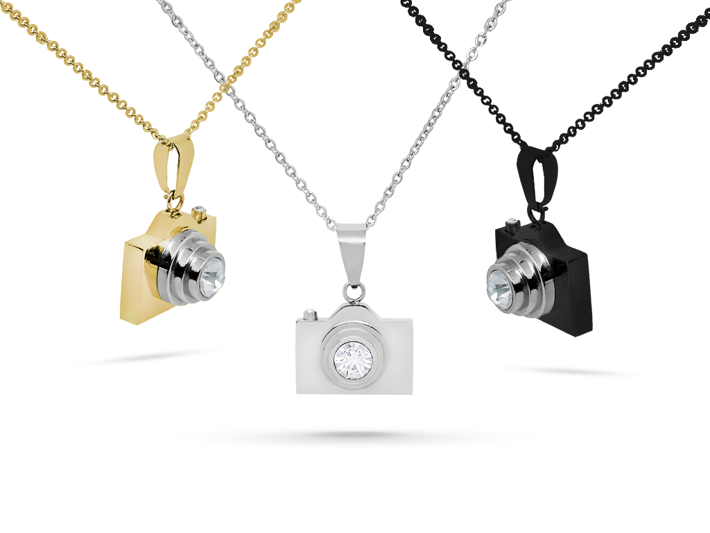Collana con macchina fotografica incisione personalizzata 1 retro Collana con macchina fotografica incisione personalizzata 1 retro