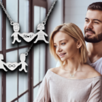 Collana donna Famiglia incisione personalizzata con 2 iniziali lui e lei